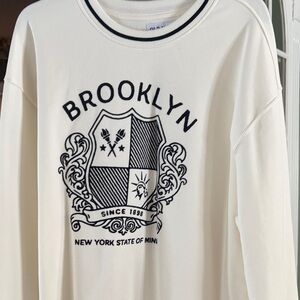 Old Navy Cream Crewneck Sweater